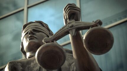 Воскресшая женщина, ДТП жены казахстанского бойца UFC, семейные драмы – судебные слушания