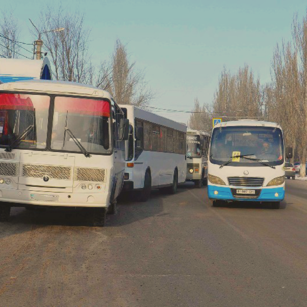 Маршрут тараз. Автобусы Тараз. Автобусный парк г Алматы. Атбасарский Автобусный парк. Автобусы города Тараза.