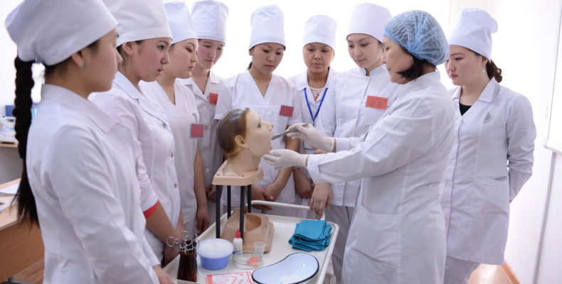 Традиции и новации Жамбылского медицинского колледжа
