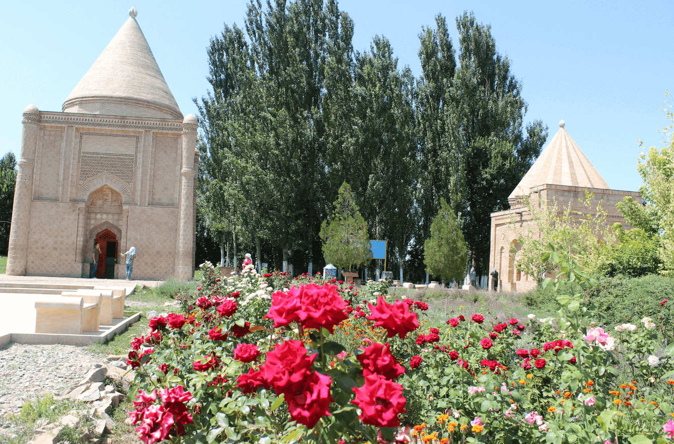 История, заповедные тропы, джип-туры, парапланы – что может предложить Жамбылская область туристам