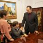 Исааку Мустопуло глава жамбылского региона Аскар Мырзахметов предложил возглавить клуб молодых интеллектуалов