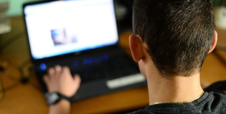 Как учатся жамбылские студенты в период карантина