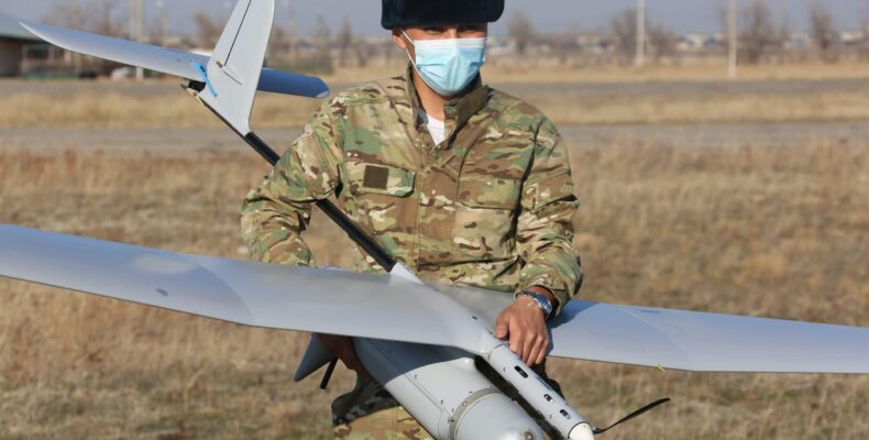 Управлять беспилотниками учились военнослужащие в Жамбылской области