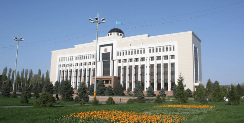 Гулять так гулять! – как закопать бюджетные деньги в клумбы