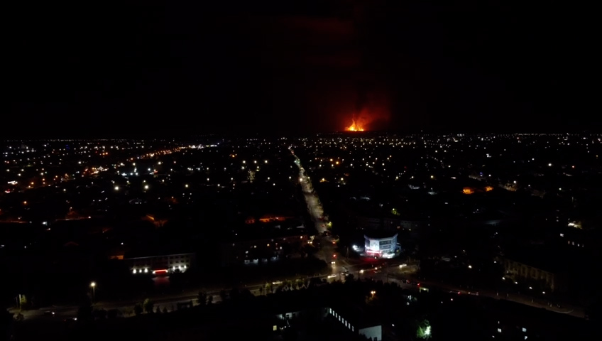 Зарево пожаров в Байзаке видно за 30 км в Таразе