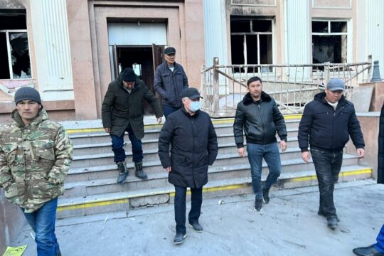 Ускорить работы по восстановлению поврежденных объектов поручил Бердибек Сапарбаев