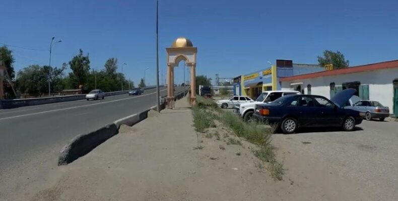 Водителей Тараза предупреждают о закрытии моста на Байзакский район