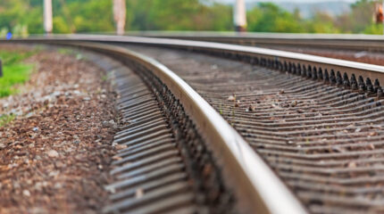Десять поездов задержались в пути из-за аварии в электросети в Жамбылской области