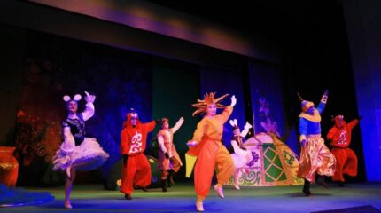 Интерактивный спектакль к Наурызу подготовил театр в Таразе