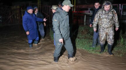 Выговоры за неоперативность получили чиновники за подтопления в Жасоркене