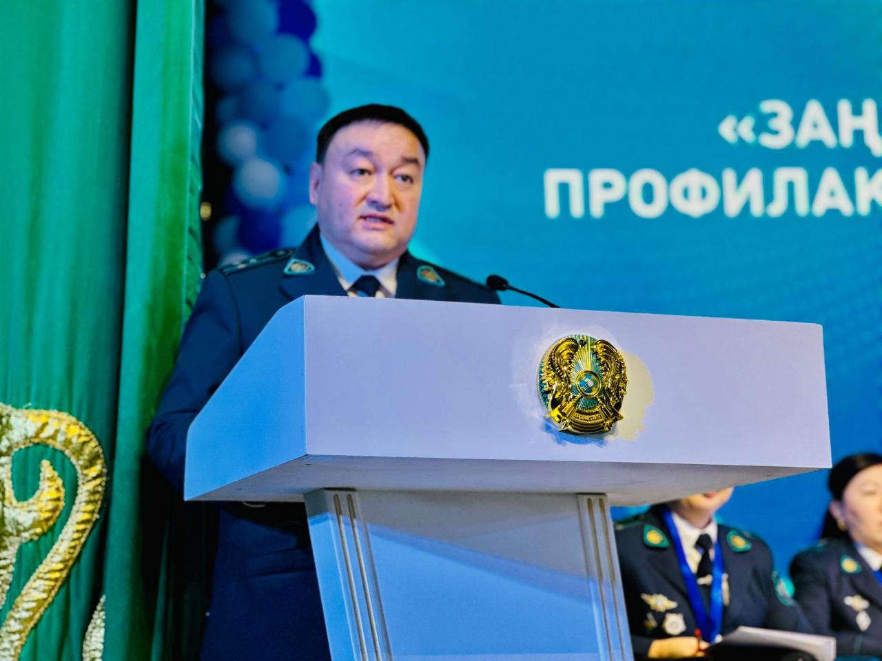 Что волнует жамбылцев — выясняли представители правопорядка